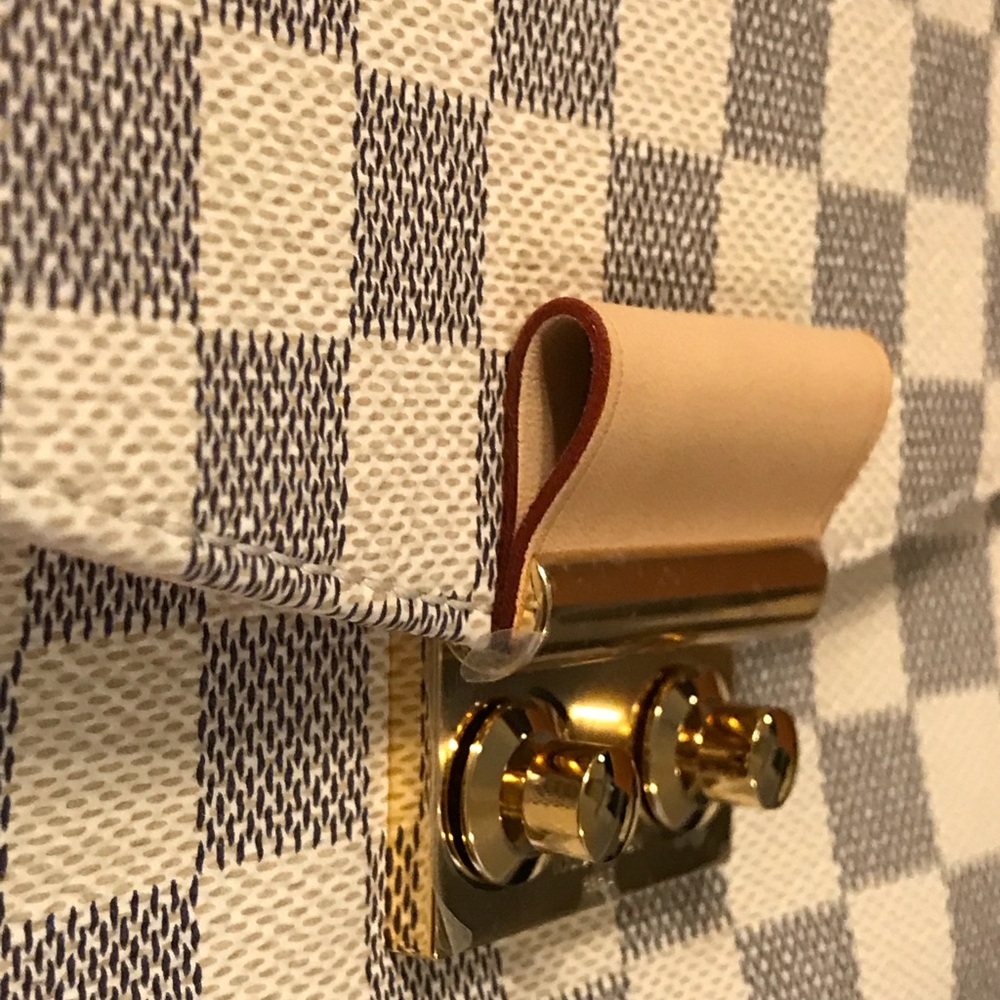 Louis Vuitton Damier Azur Croisette crossbody - Picture 2 of 8